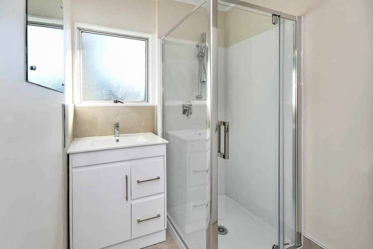 2/7 Rice Crescent 10938_6