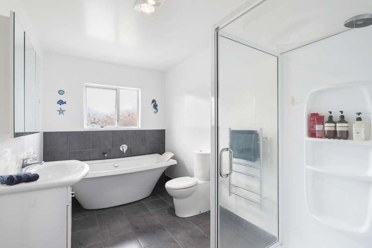 6 Taioma Crescent Te Atatu Peninsula_15