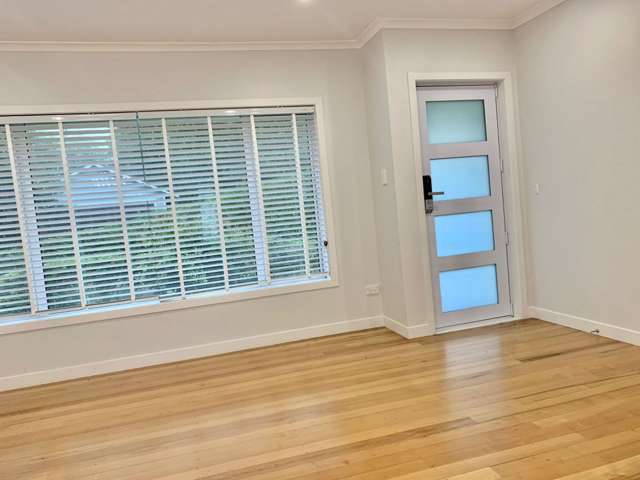 300 Lake Road Hauraki_1