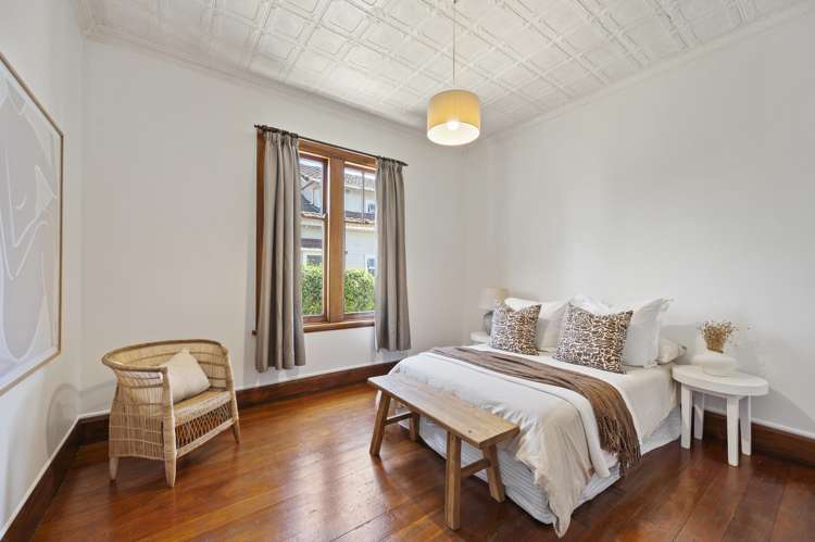 703 Queen Street West St Leonards_13