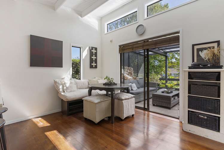 86 Godley Road Green Bay_13