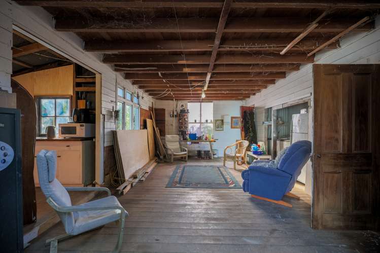 819 Eighty Eight Valley Road Wakefield_19