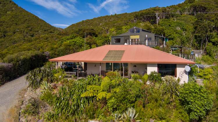 2838 Kenepuru Road Kenepuru Sound_25