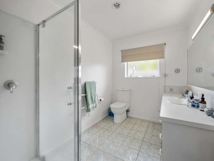 33 Aldermen Avenue Papamoa_13