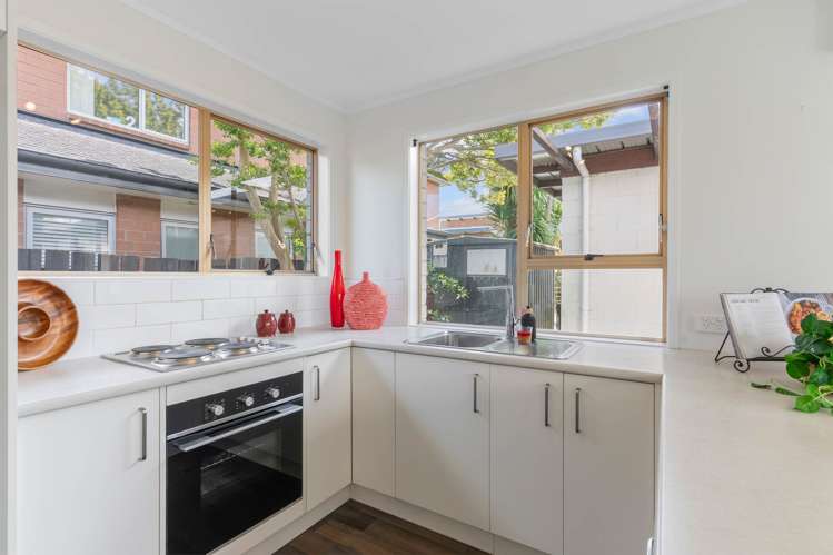 2/14 Edwards Avenue Henderson_6