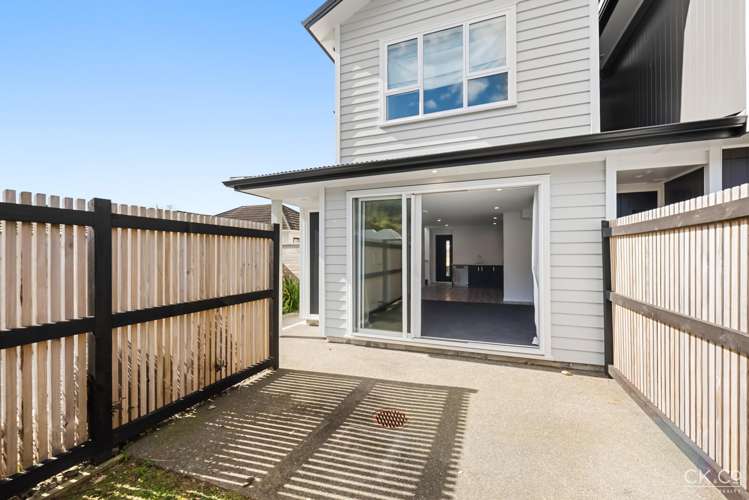 1/41 Main Road Wainuiomata_12