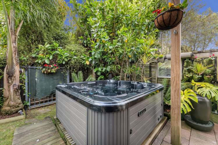 14/3 Ambrico Place New Lynn_19