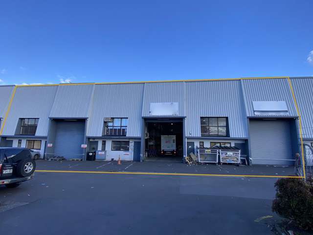 825SQM Cost Effective High Stud Warehouse