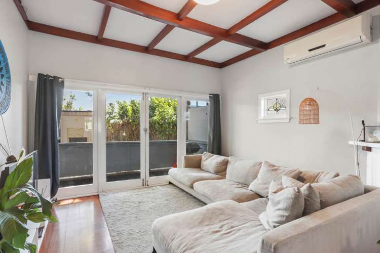 4050 Great North Road Glen Eden_2