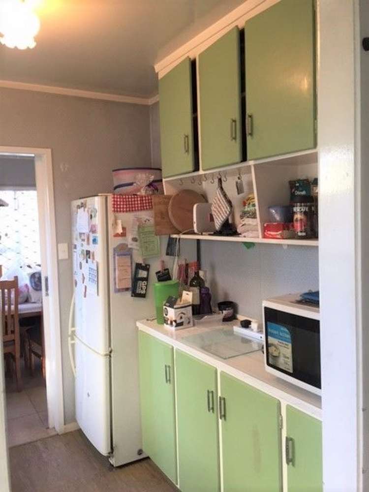 2/81 West Coast Road Glen Eden_5