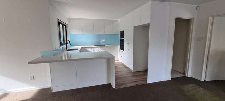 18 Thorburn Avenue Red Beach_5