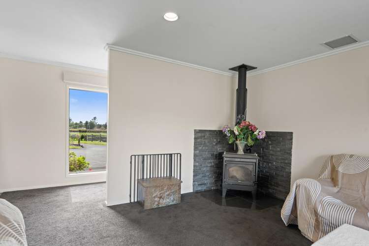 1484 Egmont Road Egmont Village_23