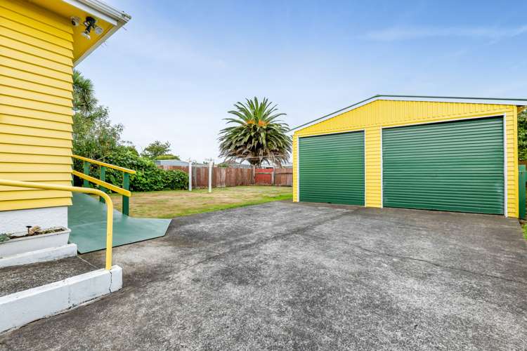 9 Bone Crescent Hawera_18