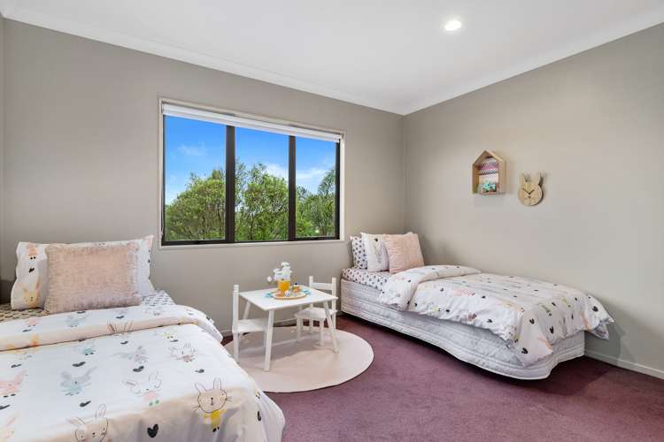 90a Houchens Road Glenview_12