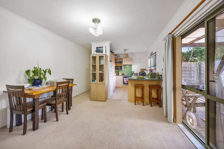 10 Lake Panorama Drive Henderson_4
