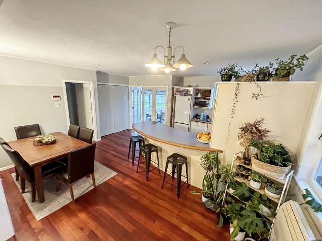 16 Kenmore Place 11139_3