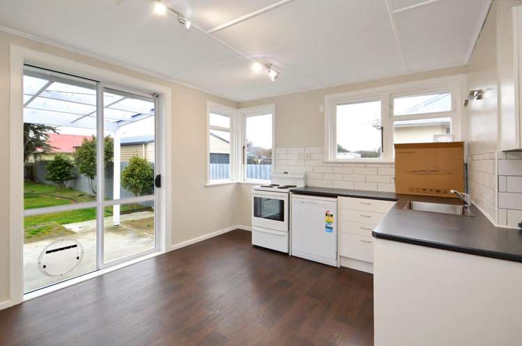 40 Adamson Crescent 10545_2