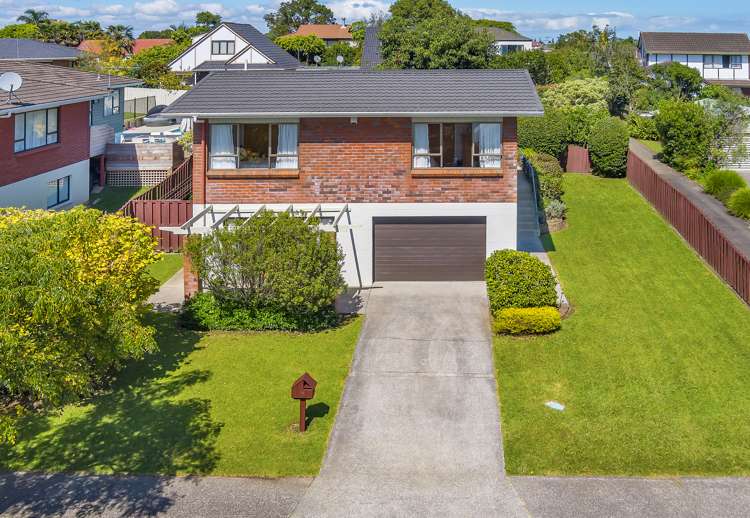 12 Galloway Crescent Farm Cove_18