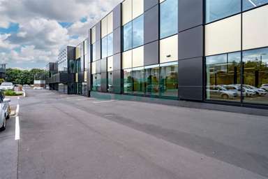 656 Great South Road_4