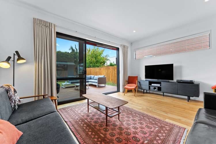 208 Clark Road Hobsonville_10