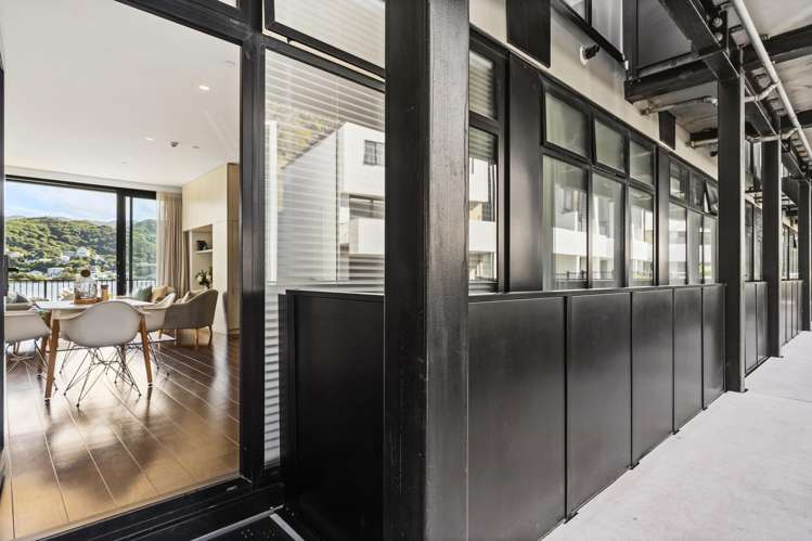 204/11 Jean Caldwell Way Island Bay_12