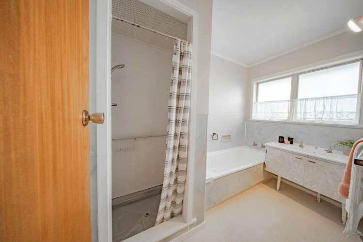 6 Stewart Place Melville_13
