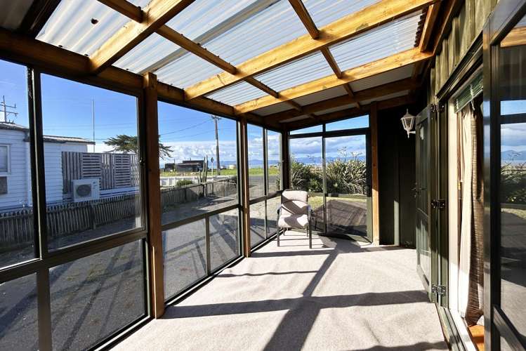 1251 East Coast Road Whakatiwai_21