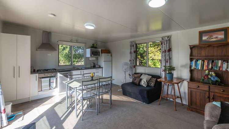 257 Lyndon Road Waiau_28