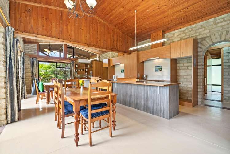 7 Valencia Place Matapouri_2