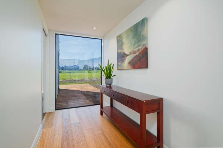 23 Te Ao Wharepapa Lane Kaikoura_12