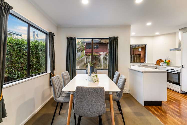 2/9 Varlene Terrace Forrest Hill_7