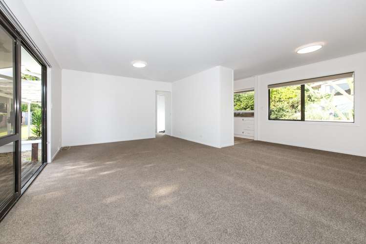 12 Karawa Place Kawakawa Bay_10