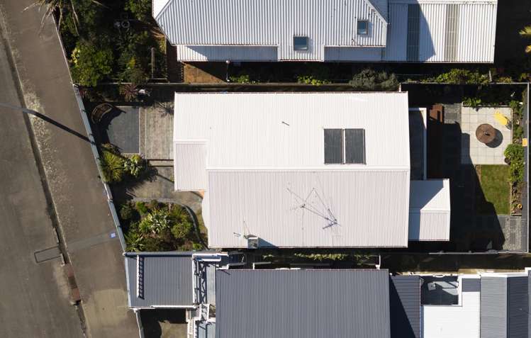 7 Marine Parade Eastbourne_14