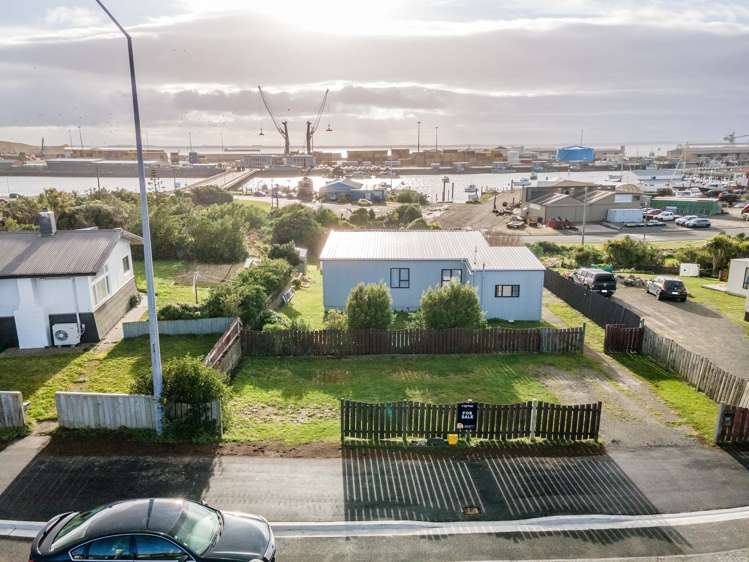 293 Gore Street Bluff_12