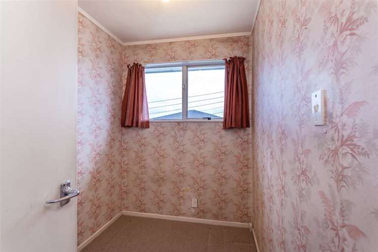 2/79 West Coast Road Glen Eden_3