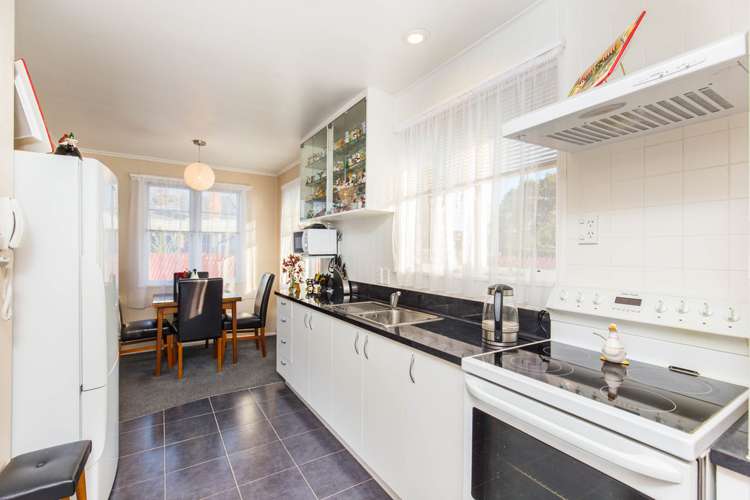 40 Woodglen Road Glen Eden_6