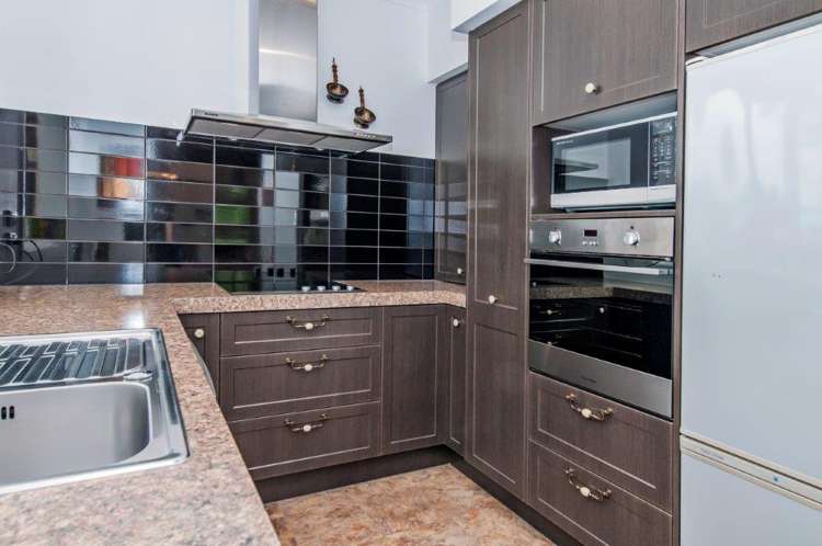 74 Moffat Drive Lincoln_1