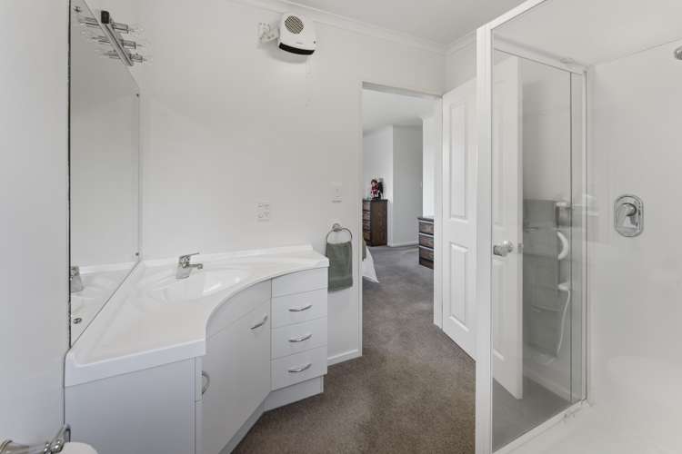 2 Shetland Place Richmond_18