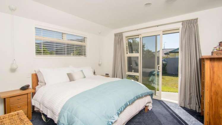 59 Masefield Street Stoke_7