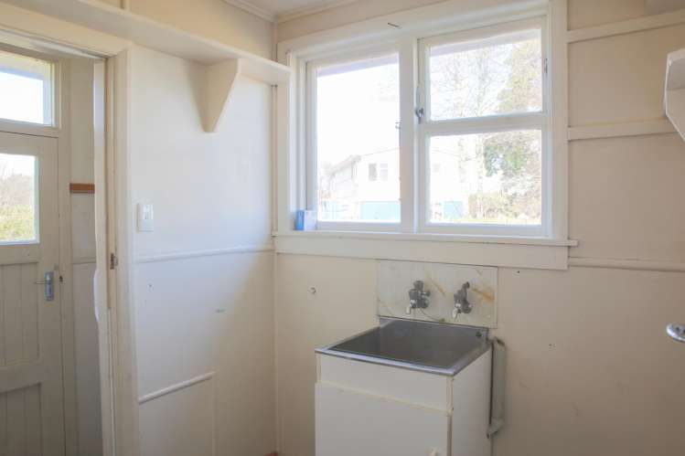 65 Lithgow Street Glengarry_17