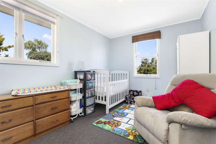 2 Mabian Crescent Deanwell_9