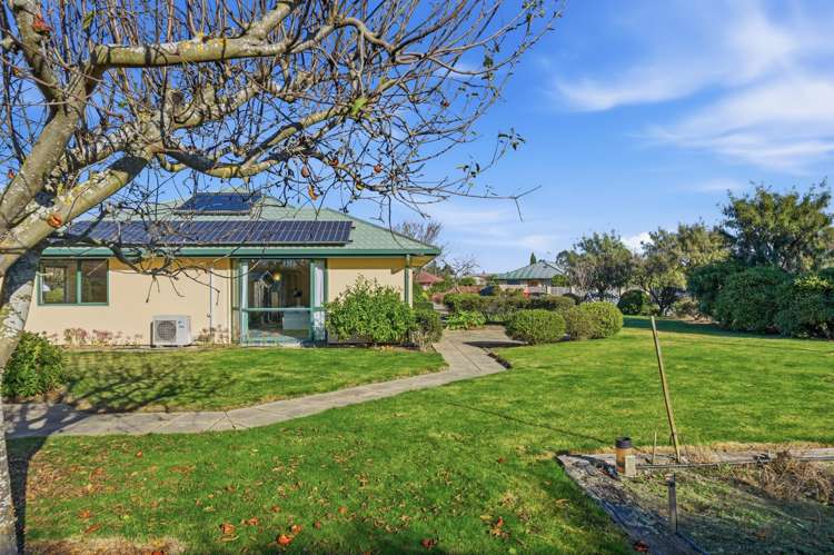 14 Craigieburn Street Darfield_30
