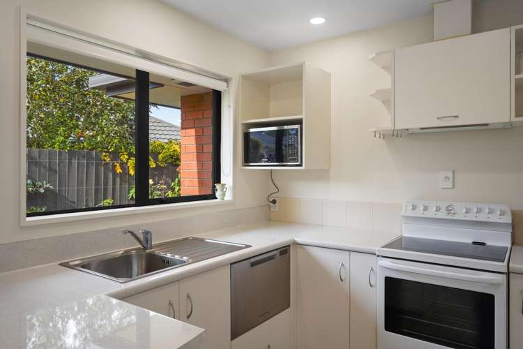17F Matawai Close_5