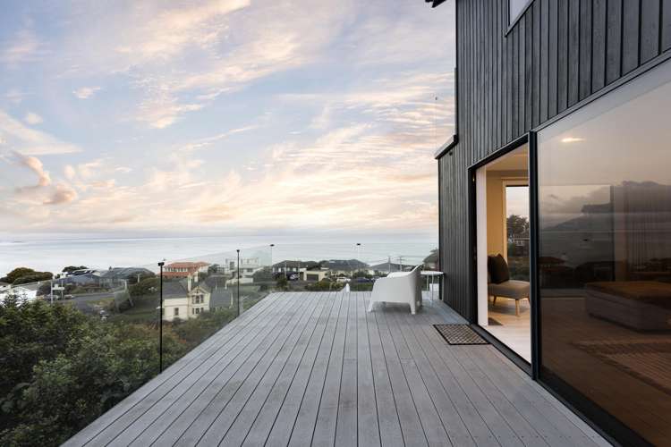 66 Cliffs Road St Clair_38