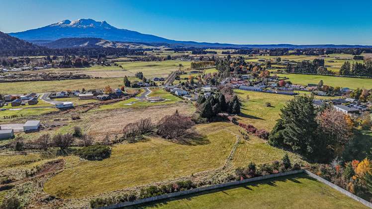 62 Arawa Street Ohakune_6