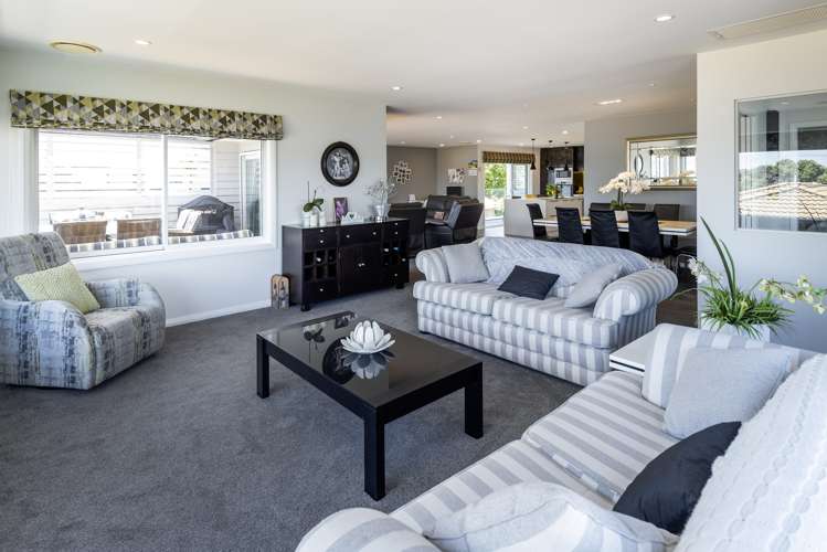 2/17 The Parade Bucklands Beach_12