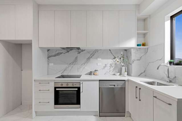 4/3 Beach Road Te Atatu Peninsula_2