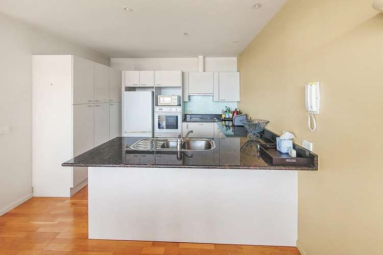 97 Shortland St 10015_5