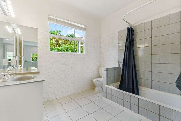 27 Kenneth Small Place Remuera_21