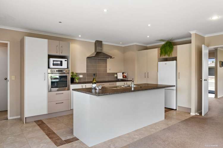 13 Mandalay Place Waiuku_1